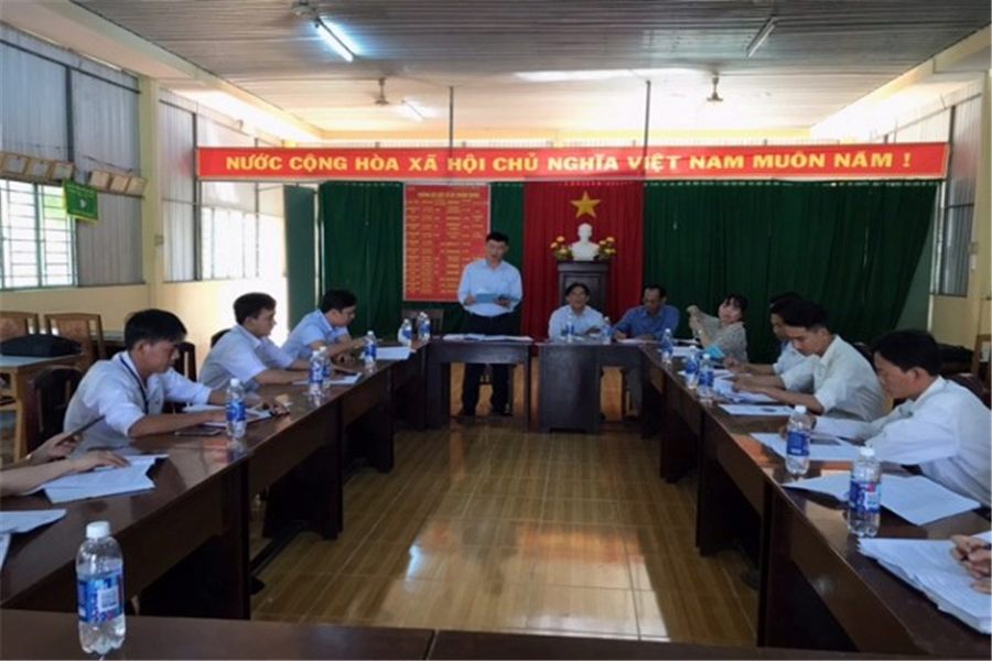 Ông Võ Xuân Tân – Giám đốc Trung tâm Khuyến nông và DVNN phát biểu chỉ đạo tại buổi tổng kết.