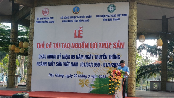 Hình: Ông Võ Chí Thắng - PGĐ. Sở Nông nghiệp và PTNT phát biểu tại buổi lễ